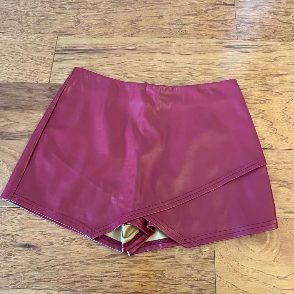 Women's Burgundy Shorts